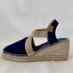 Granatowe espadryle damskie TONA mari ze skóry zamszowej na koturnie