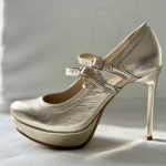 Maitland Genuine leather pumps with a platform