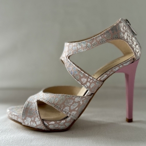 Maggiolina leather sandals