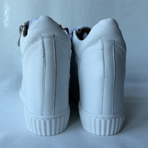 damskie koturny buty sportowe skórzane