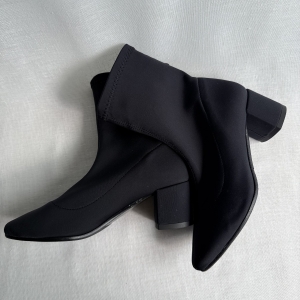 eleganckie botki z laycry damskie