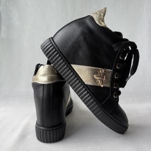 buty na koturnie ze skóry